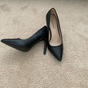 High Heel Black Shoes